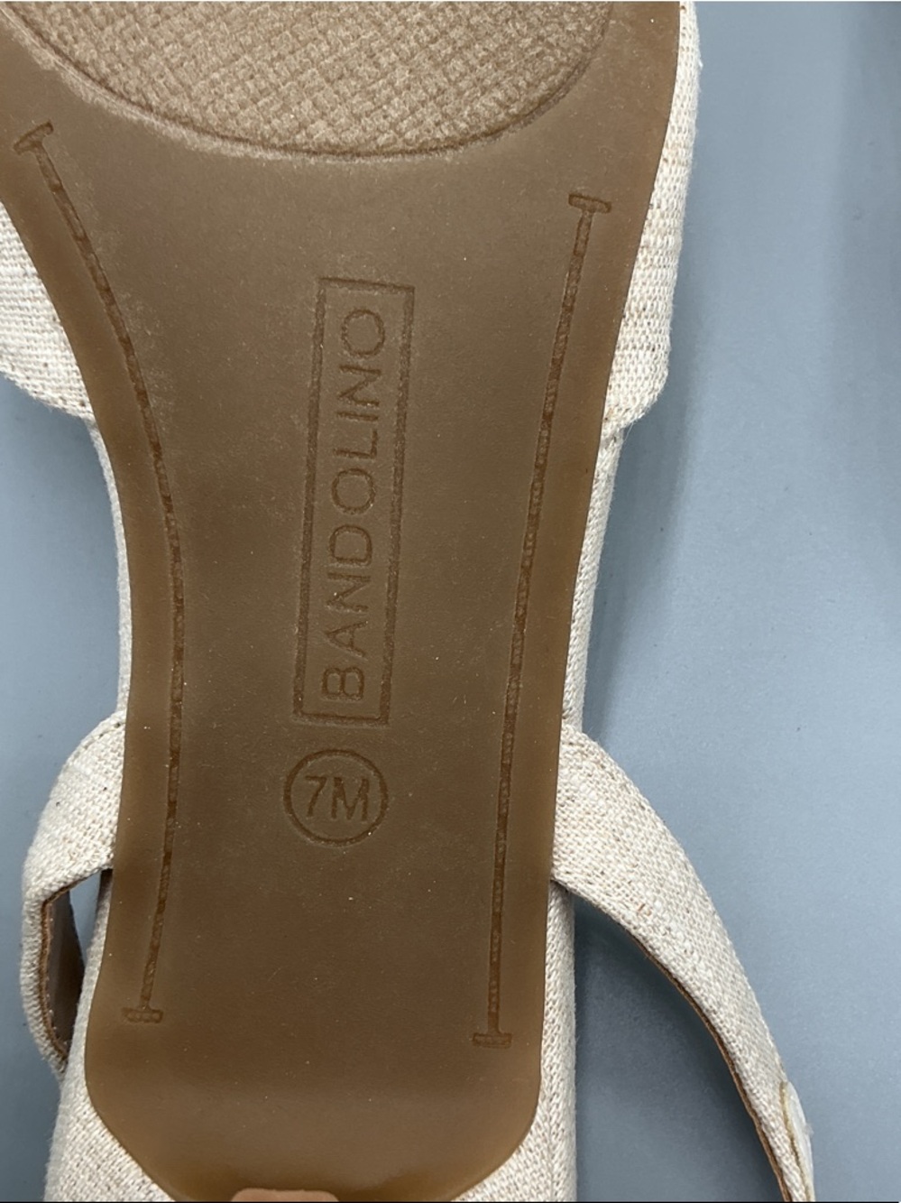 Bandolino Miller Rosette Halter Kitten Heel natural slingback pumps, NEW - Picture 8 of 8